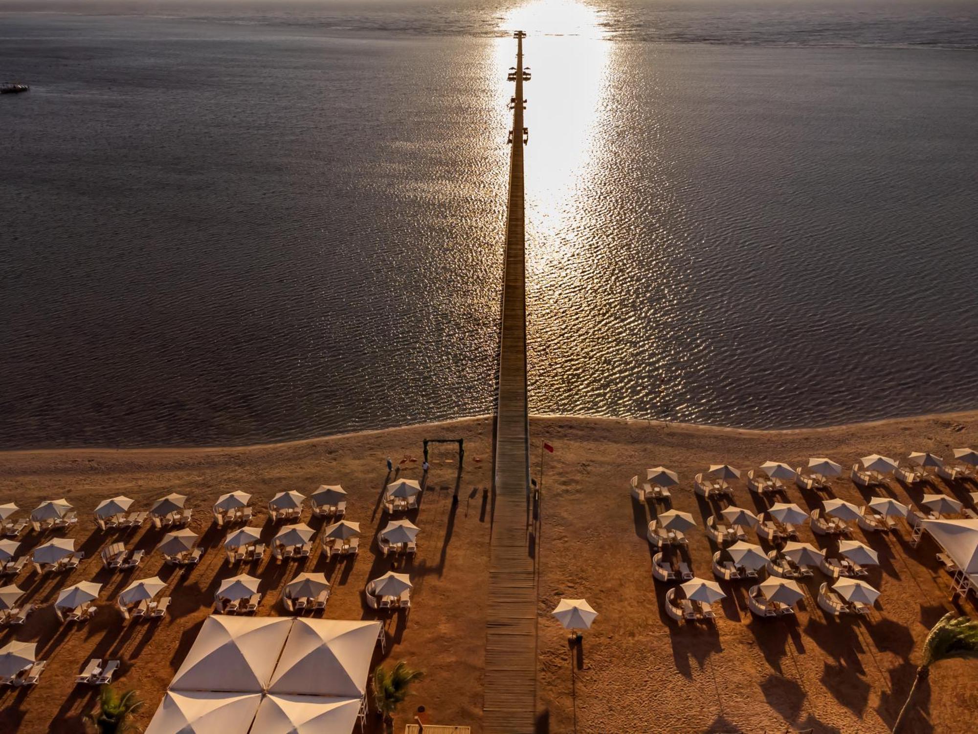 Rixos Premium Seagate Hotel Sharm el-Sheikh Ngoại thất bức ảnh The beach at the Dead Sea